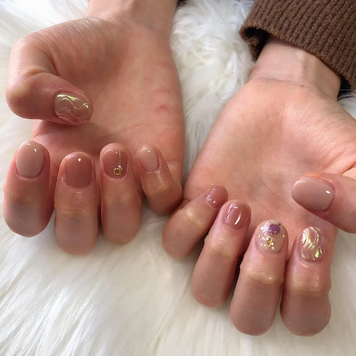 ネイル ハンドネイル 西岡 杏のネイルデザイン