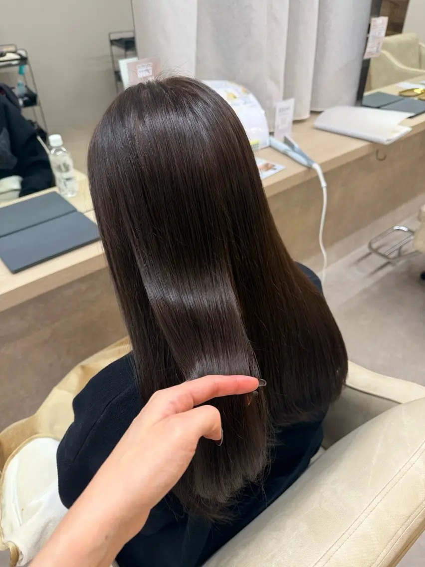 セミロング 兼古 望羽のヘアスタイル