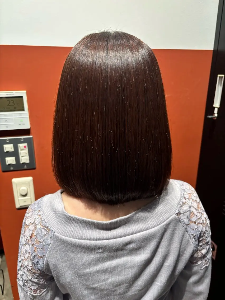 ミディアム カット 縮毛矯正 三輪 凌雅のヘアスタイル