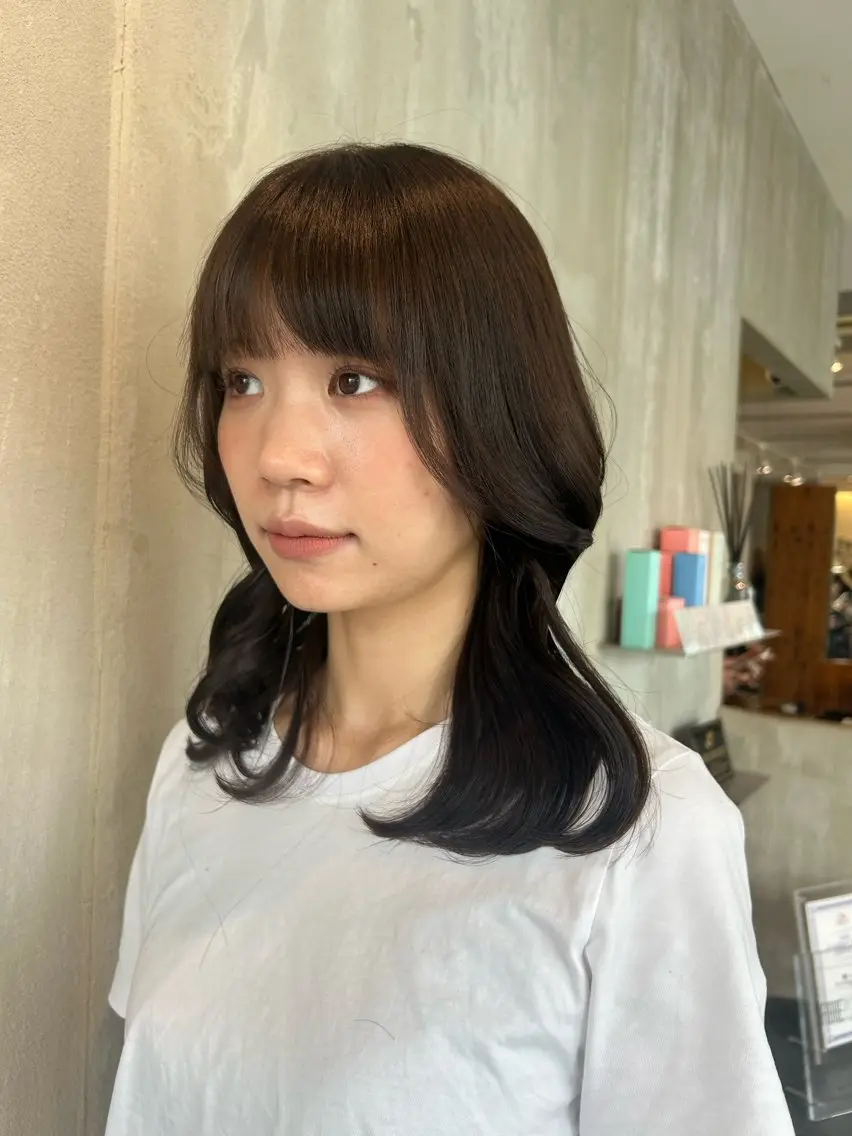ミディアム くびれヘア カット ヘアカラー トリートメント くろだ まみのヘアスタイル