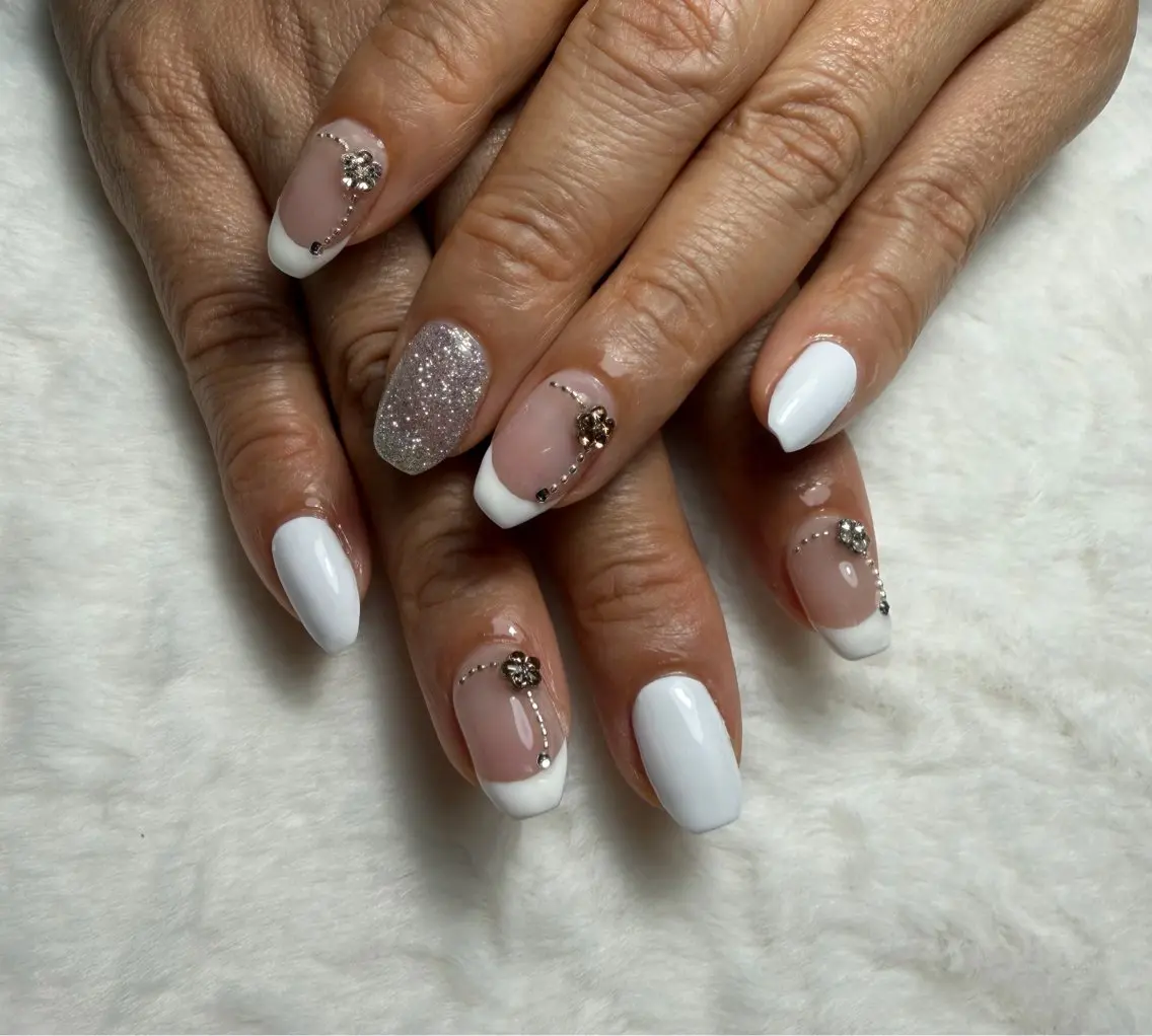 ネイル ハンドネイル 🎀NAIL RONI🎀のネイルデザイン