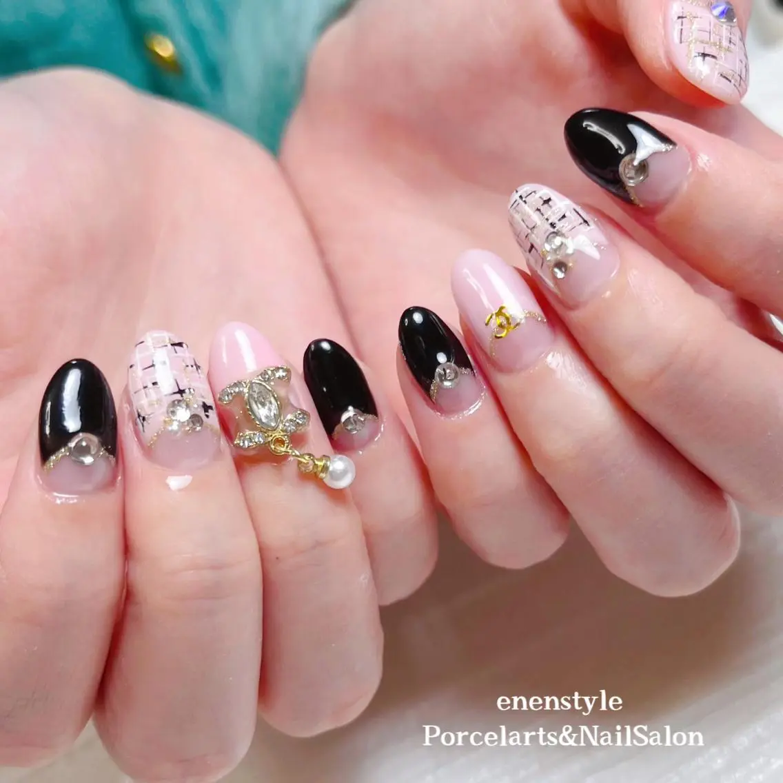 ミディアム ネイル 🐾enen style 🐾のネイルデザイン