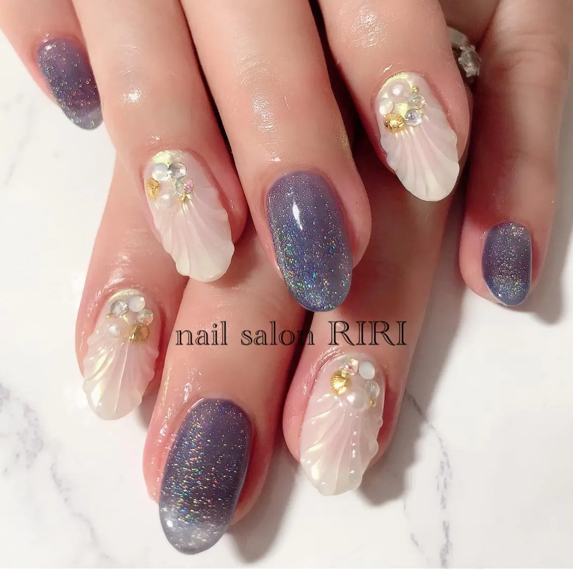 ネイル マグネットネイル RIRI リリのネイルデザイン