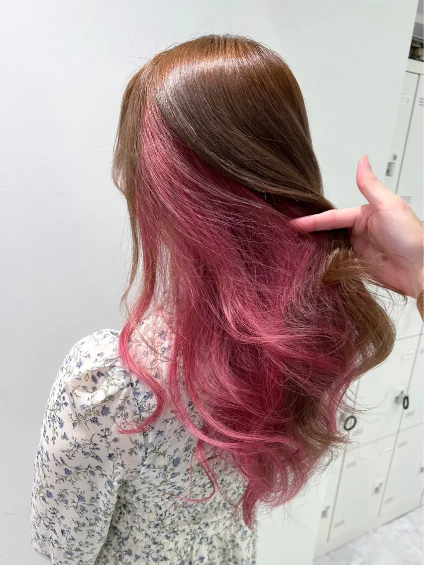 ロング カラー ヘアアレンジ ヘアカラー トリートメント ヘッドスパ ヘアセット 🕯️公式 渋谷DANCE🕯️のヘアスタイル