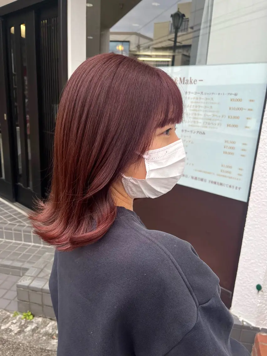 カラー yanagisako chihiroのヘアスタイル
