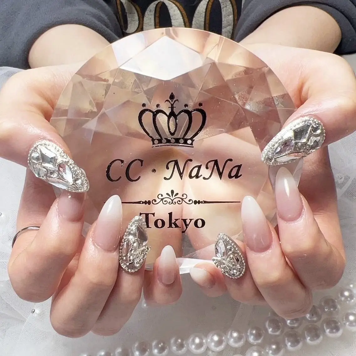 ネイル ゴージャス スカルプネイル ハンドネイル 💎CC・NaNa 韓国風ネイル🌙Cのネイルデザイン