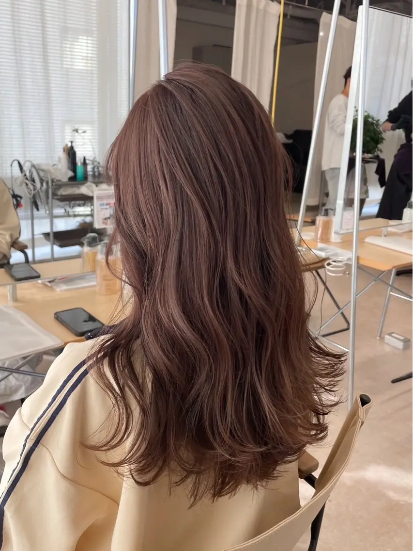 カラー ベージュカラー ブラウンカラー ブラウンベージュ 透明感カラー フォギーベージュ ヘアカラー トリートメント 透明感カラー ブリーチ/ 大村勇人のヘアスタイル