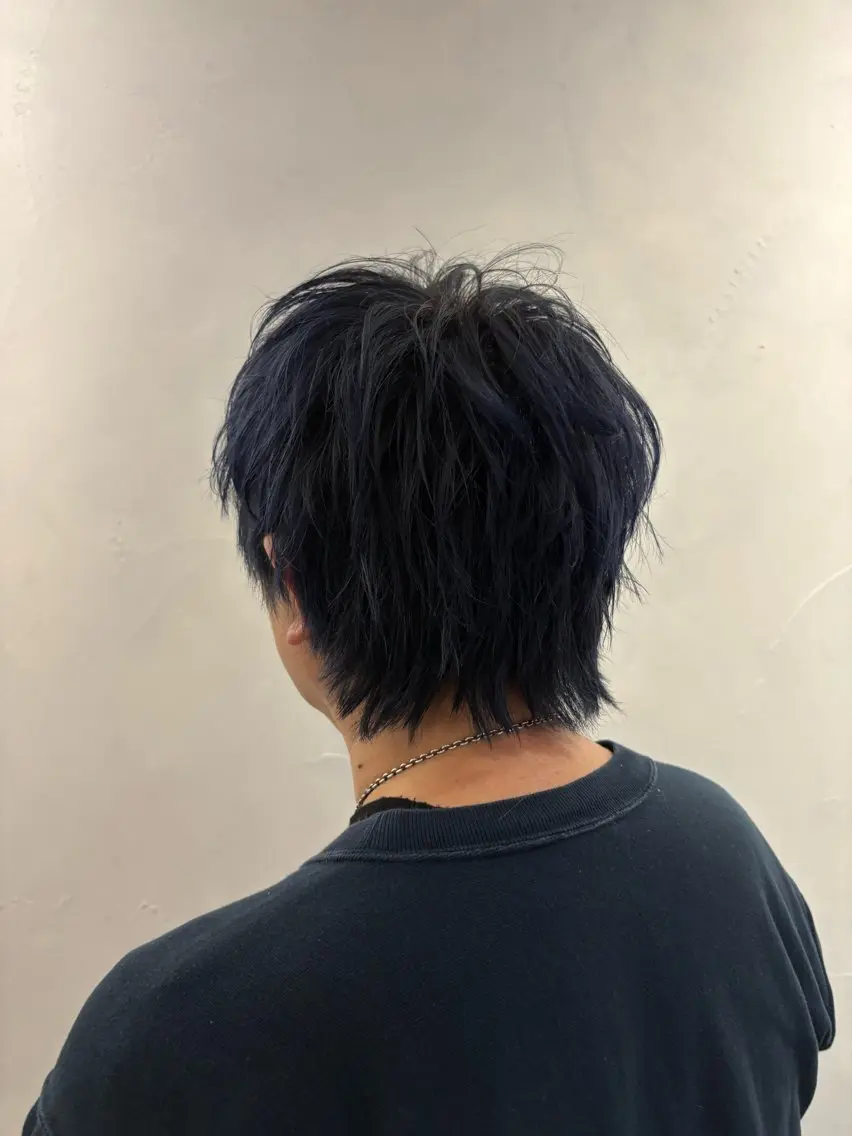 カラー メンズ メンズブリーチ ブリーチ ブルーカラー たなかあゆ✨ ワンレンボブ渋谷のヘアスタイル