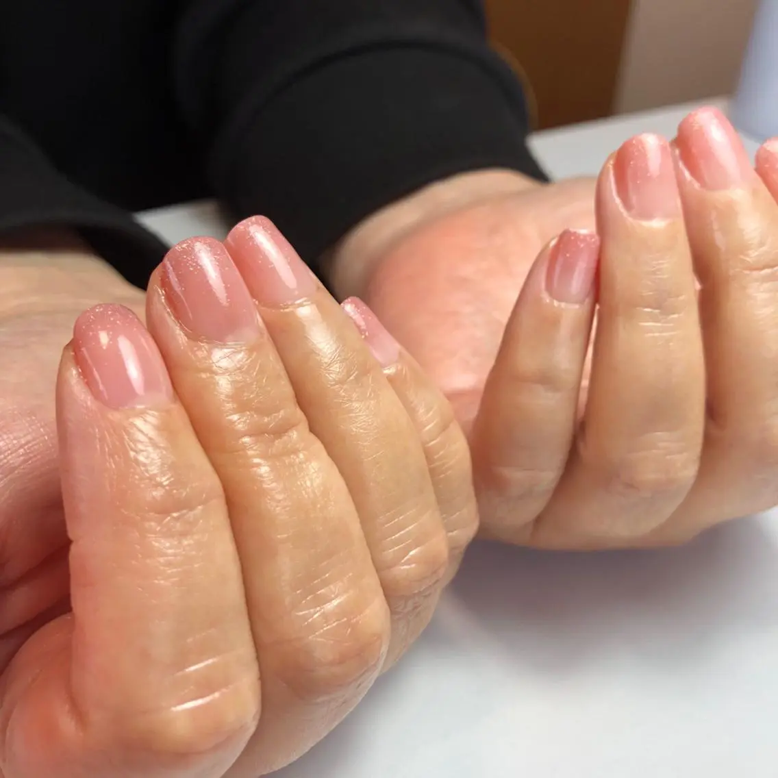 グラデーション【つや有・無選択可】(オフ無し/ケア込み)の写真