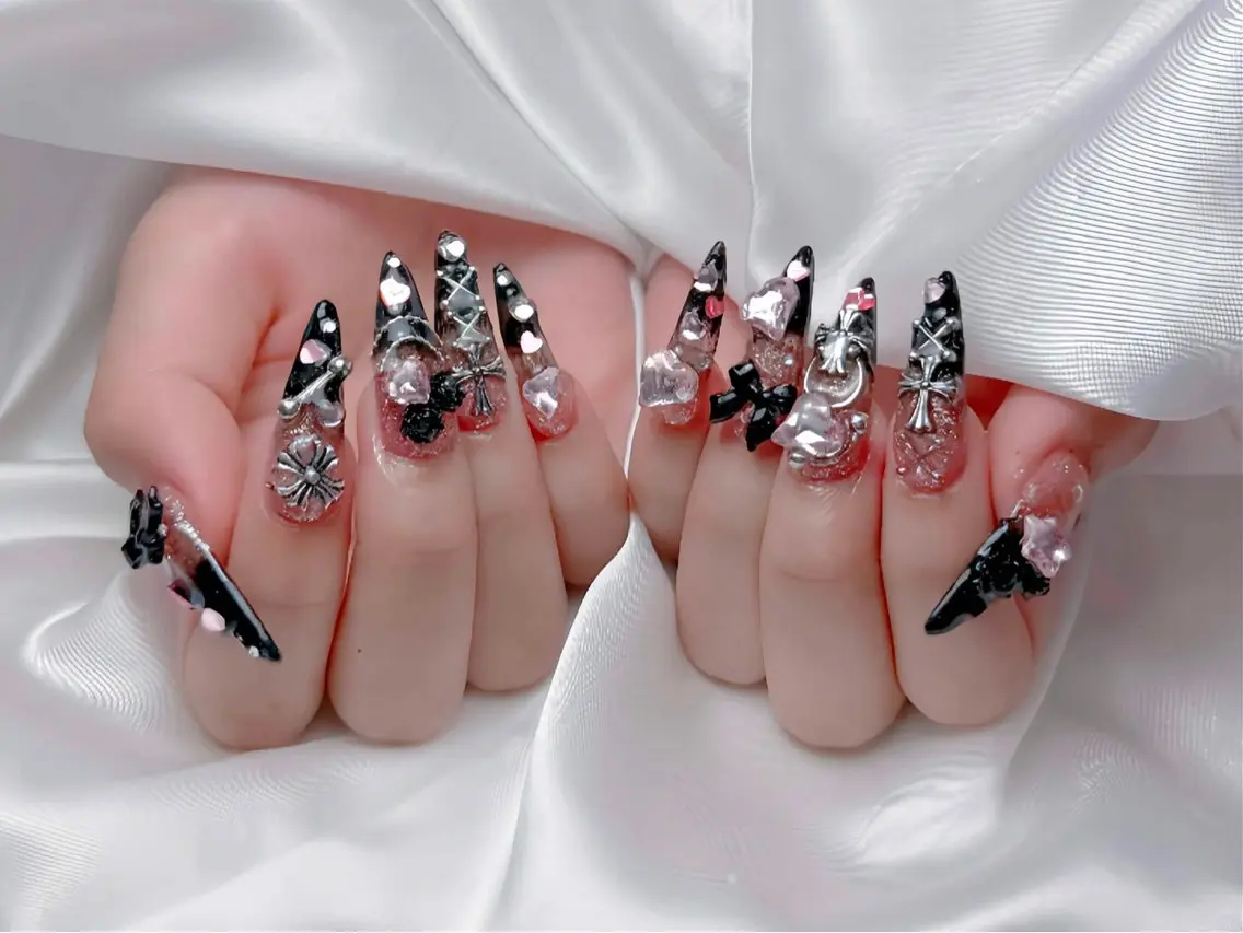 ネイル フラワーネイル 韓国ネイル 持ち込み 春ネイル ワンホンネイル Huyn Nail Shinjyukuのネイルデザイン