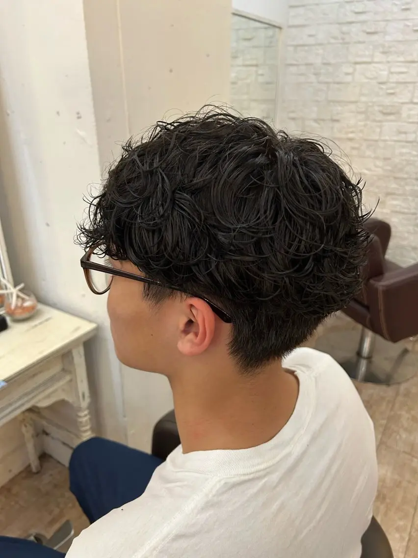 カラー オオツカ ヒカルのヘアスタイル
