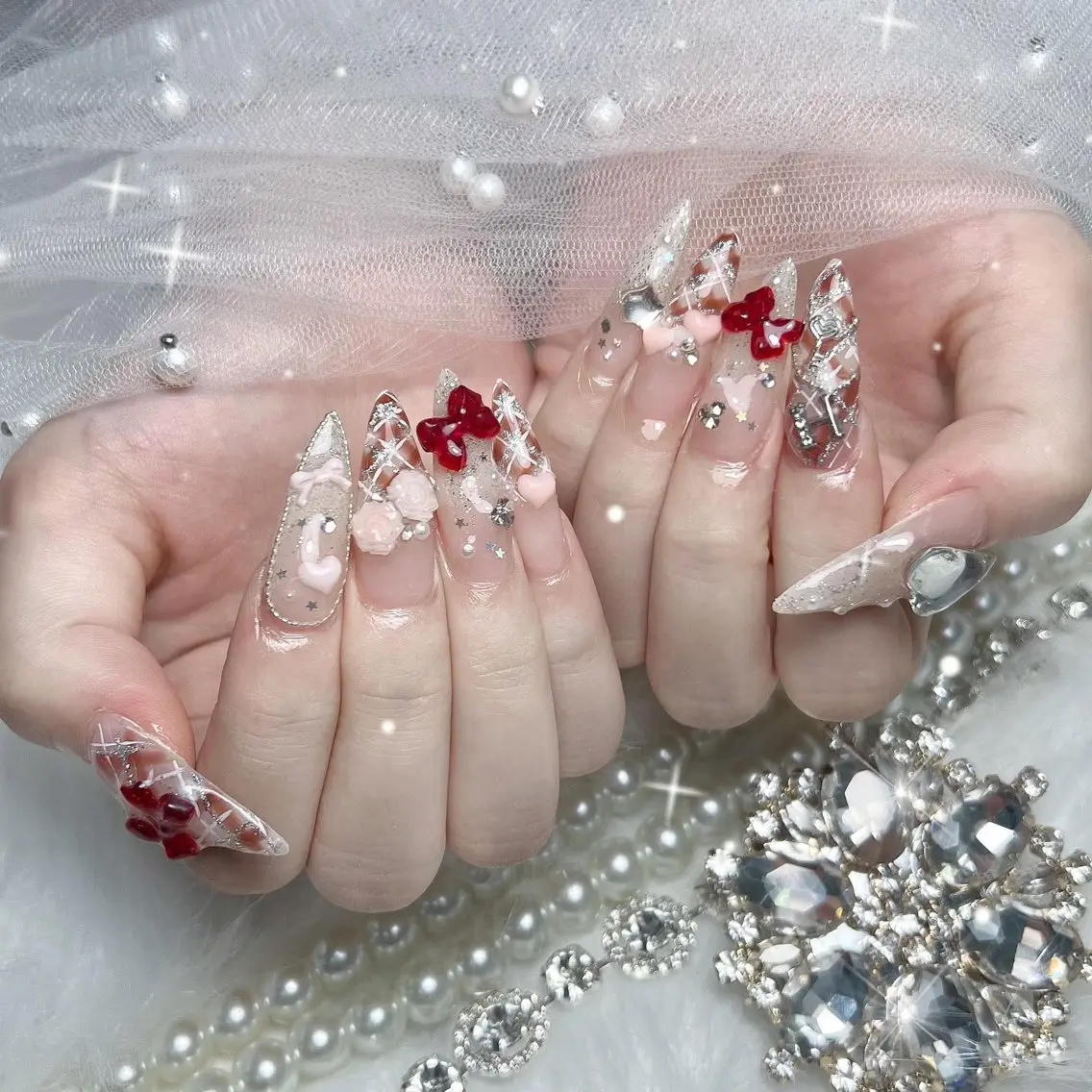 ネイル アートネイル ジェルネイル 韓国ネイル ニュアンスネイル ハンドネイル Luna Nail.Novaのネイルデザイン