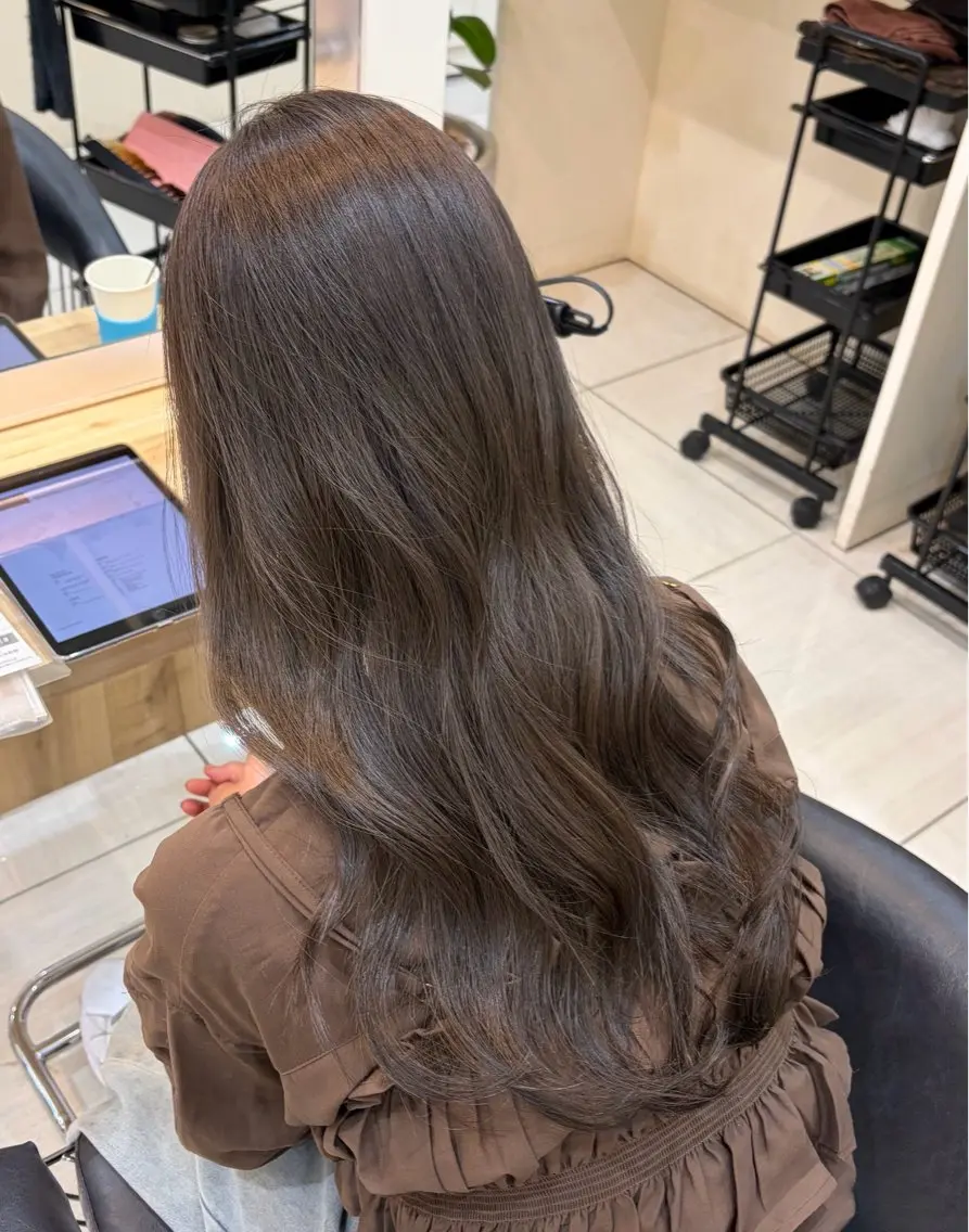 ロング カラー SeeK NEXT: sara ໒꒱‧₊˚のヘアスタイル