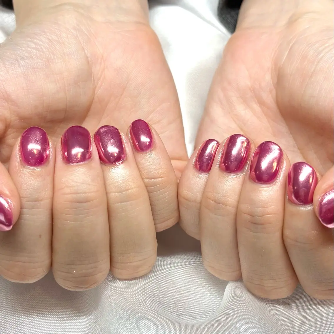 ネイル ミラーネイル ハンドネイル Nail ヌシん家 AKANEのネイルデザイン