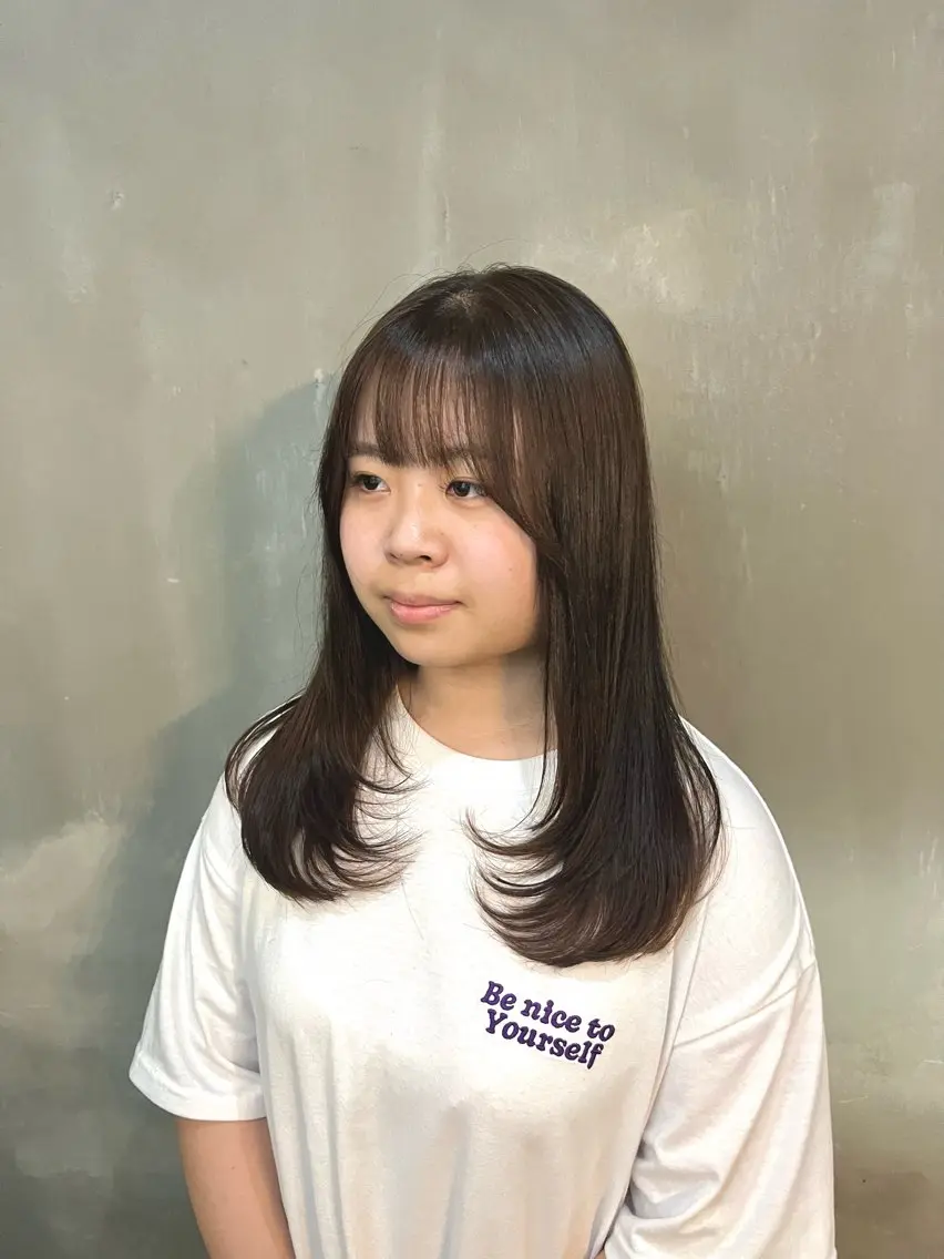 セミロング カラー カット ヘアカラー トリートメント 透明感♥韓国ヘア HINAのヘアスタイル