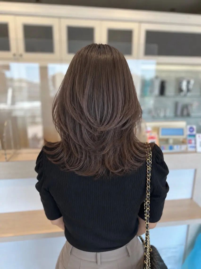 ミディアム カラー カット ヘアカラー トリートメント 金子 直樹のヘアスタイル
