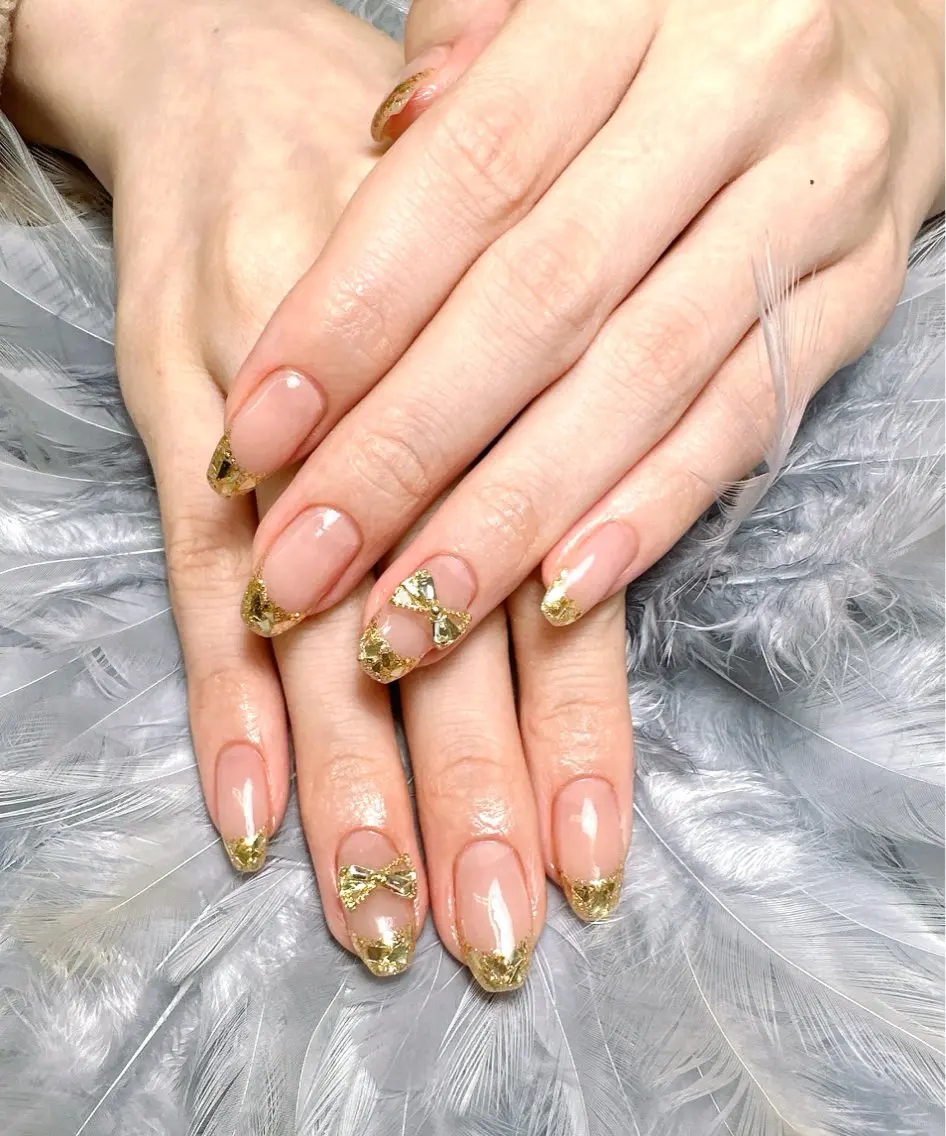 ネイル フレンチネイル ガラスフレンチ ハンドネイル Pretty Nail Salonのネイルデザイン
