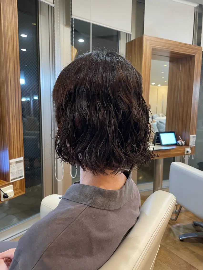 ショート パーマ 本多 美羽のネイルデザイン