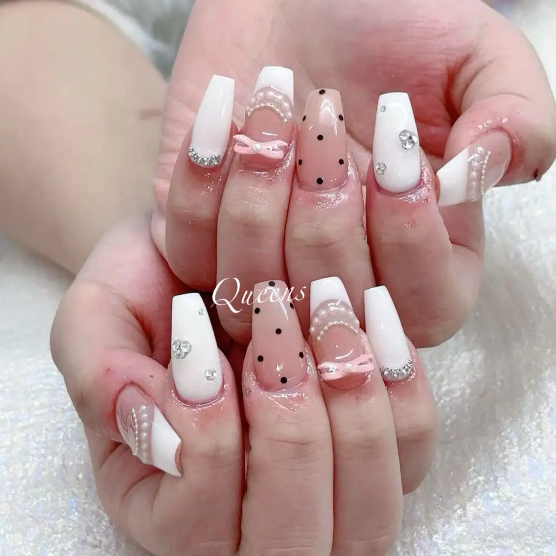 ネイル ハンドネイル Queens マオのネイルデザイン