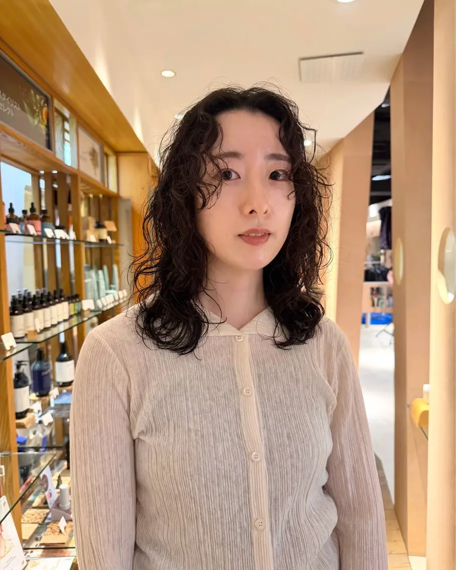 【29歳以下限定！】カット＋パーマ＋トリートメントの写真