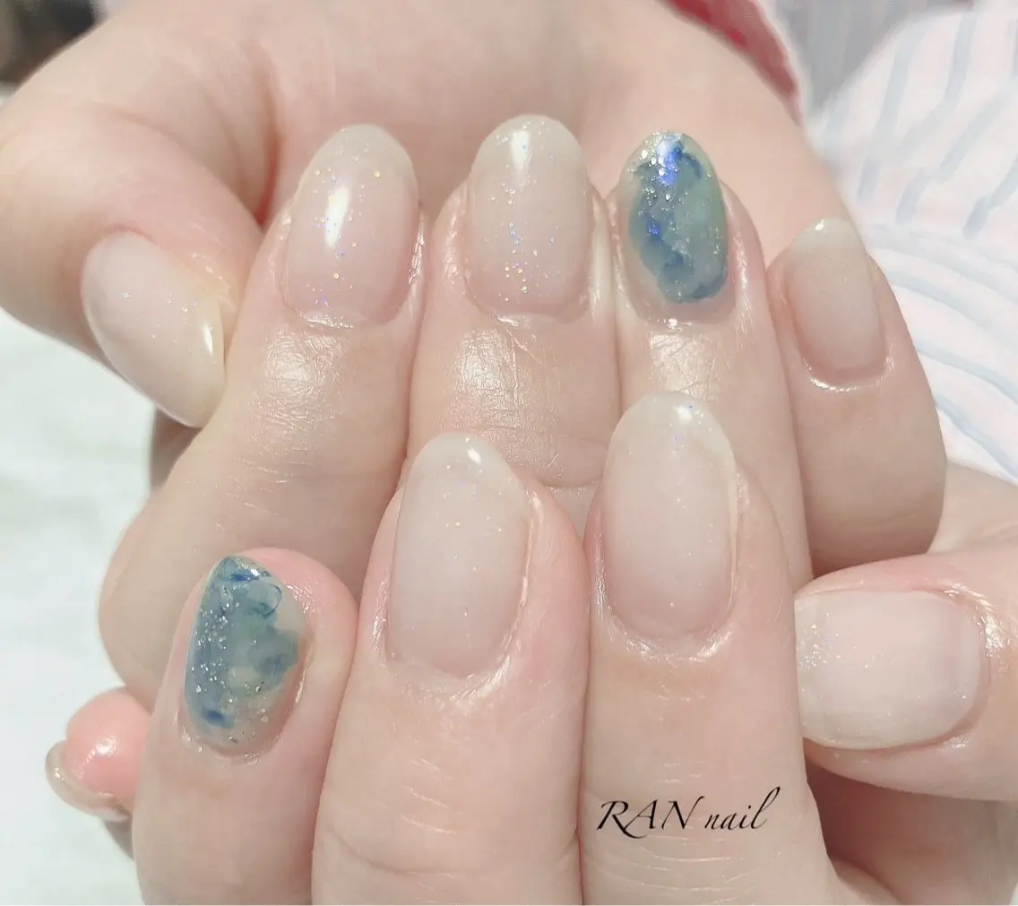 ネイル アートネイル マグネットネイル オフィスネイル シンプルネイル 夏ネイル ハンドネイル フットネイル RAN nailのネイルデザイン