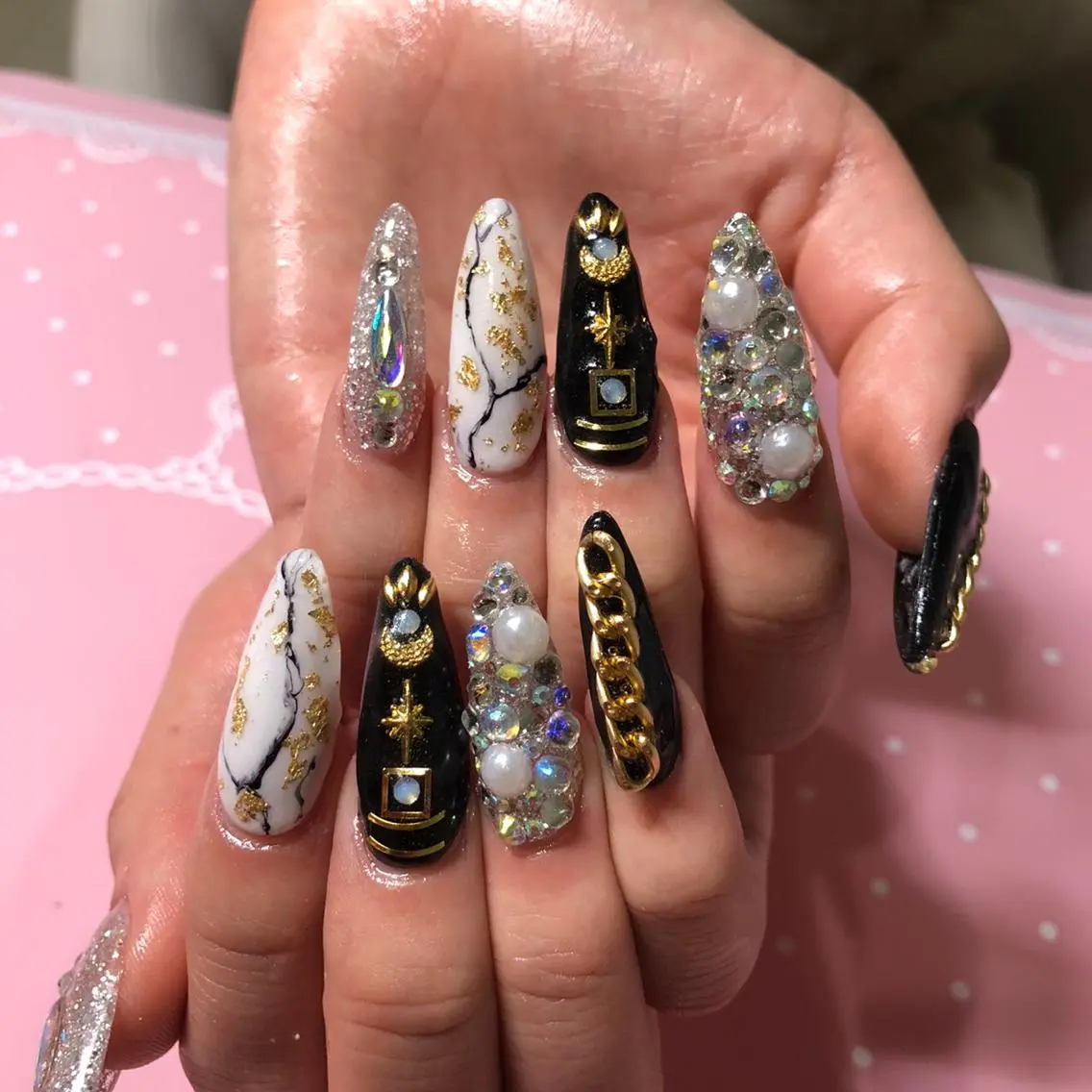 ロング ネイル ハンドネイル 《LB》ラブリエ Nail&eyeのマツエク・マツパデザイン