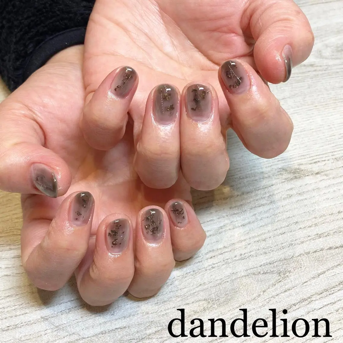 ネイル ハンドネイル ハンドケア dandelion ダンデライオンのネイルデザイン