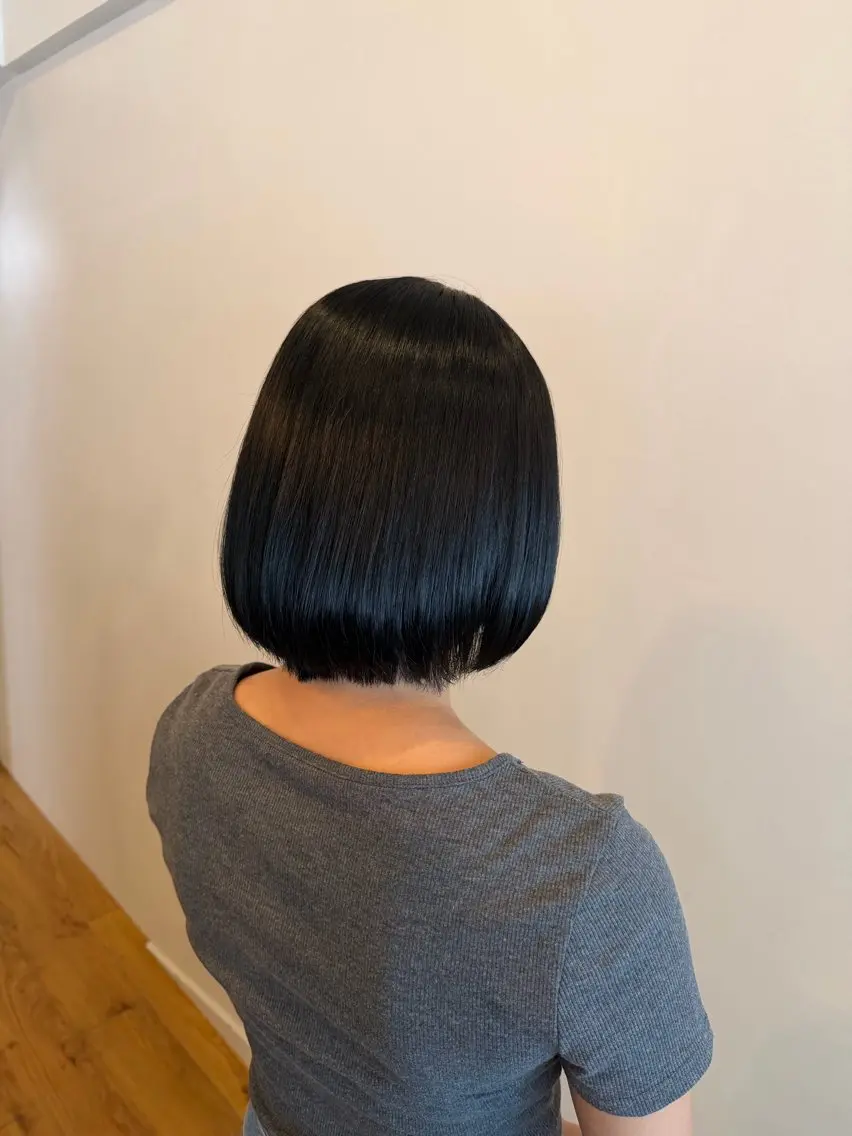 カラー La Coeur AKIのヘアスタイル