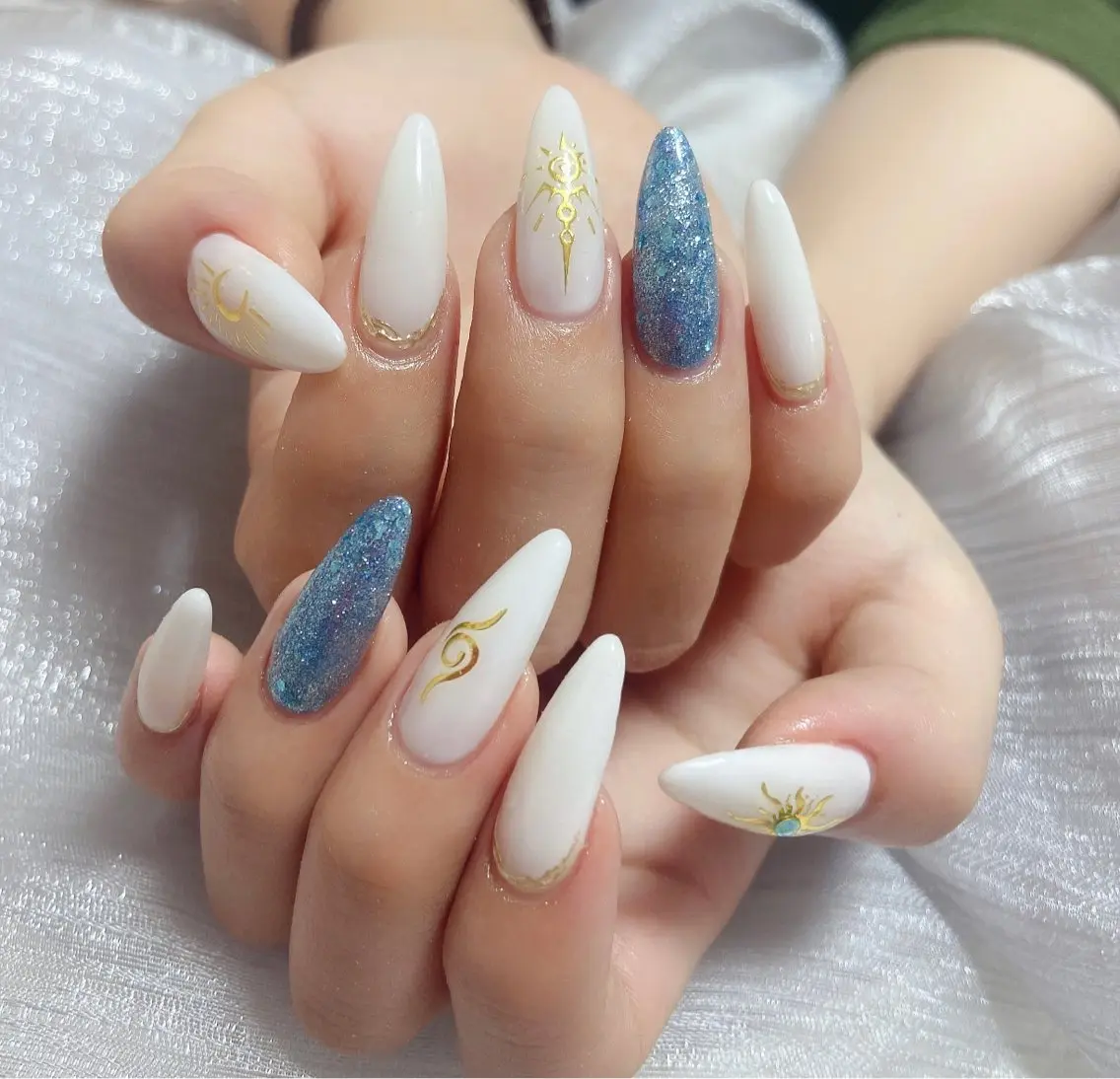 ネイル &ME ネイルサロンのネイルデザイン