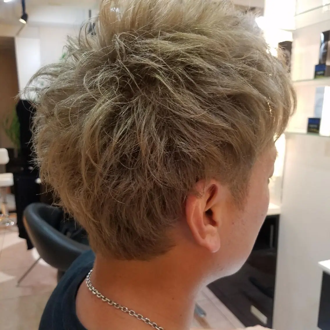 ショート カラー メンズ ヘアカラー 内村 純也のヘアスタイル