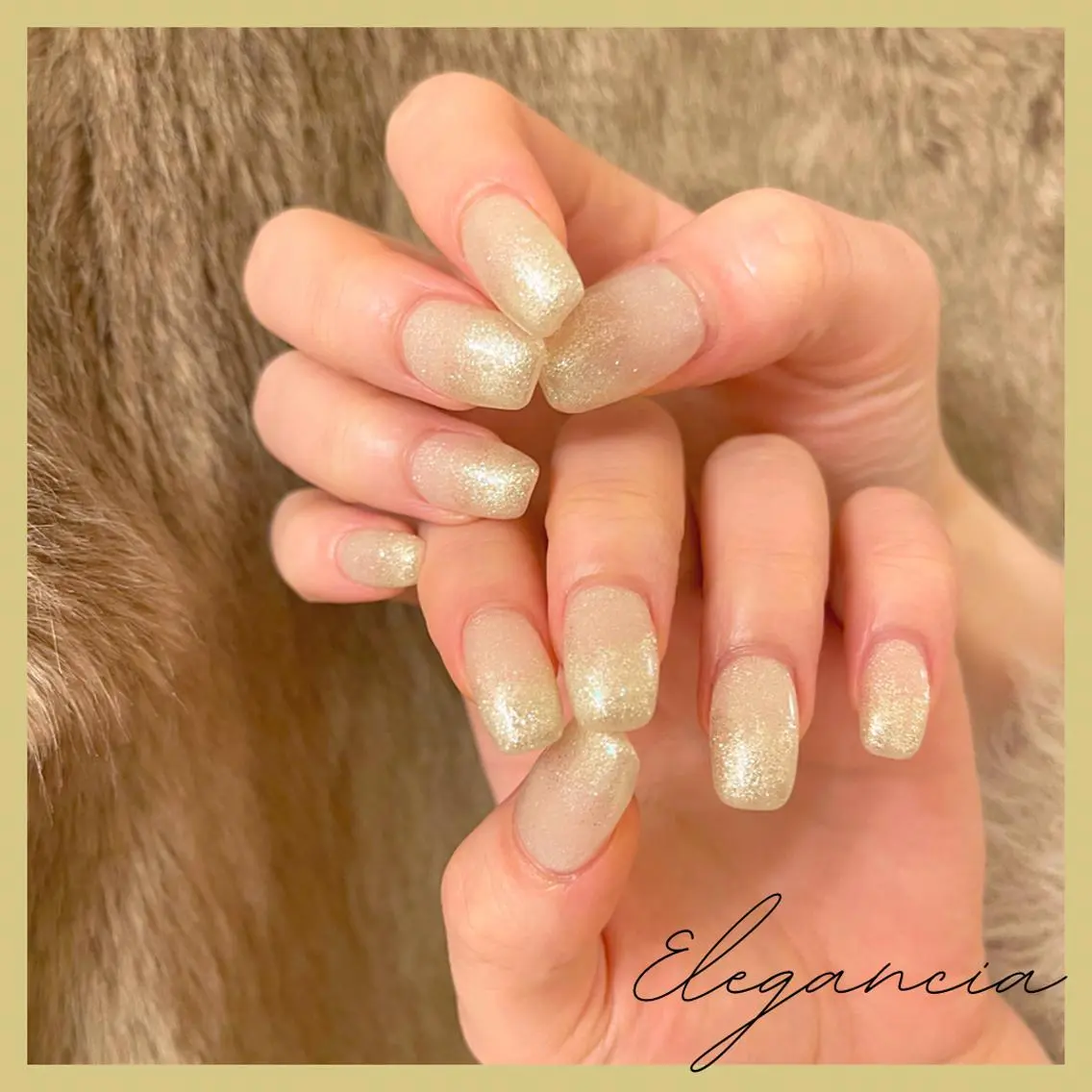 カラー ネイル ラメ(グリッター) ワンカラーネイル ハンドネイル Elegancia. Hiromiのネイルデザイン