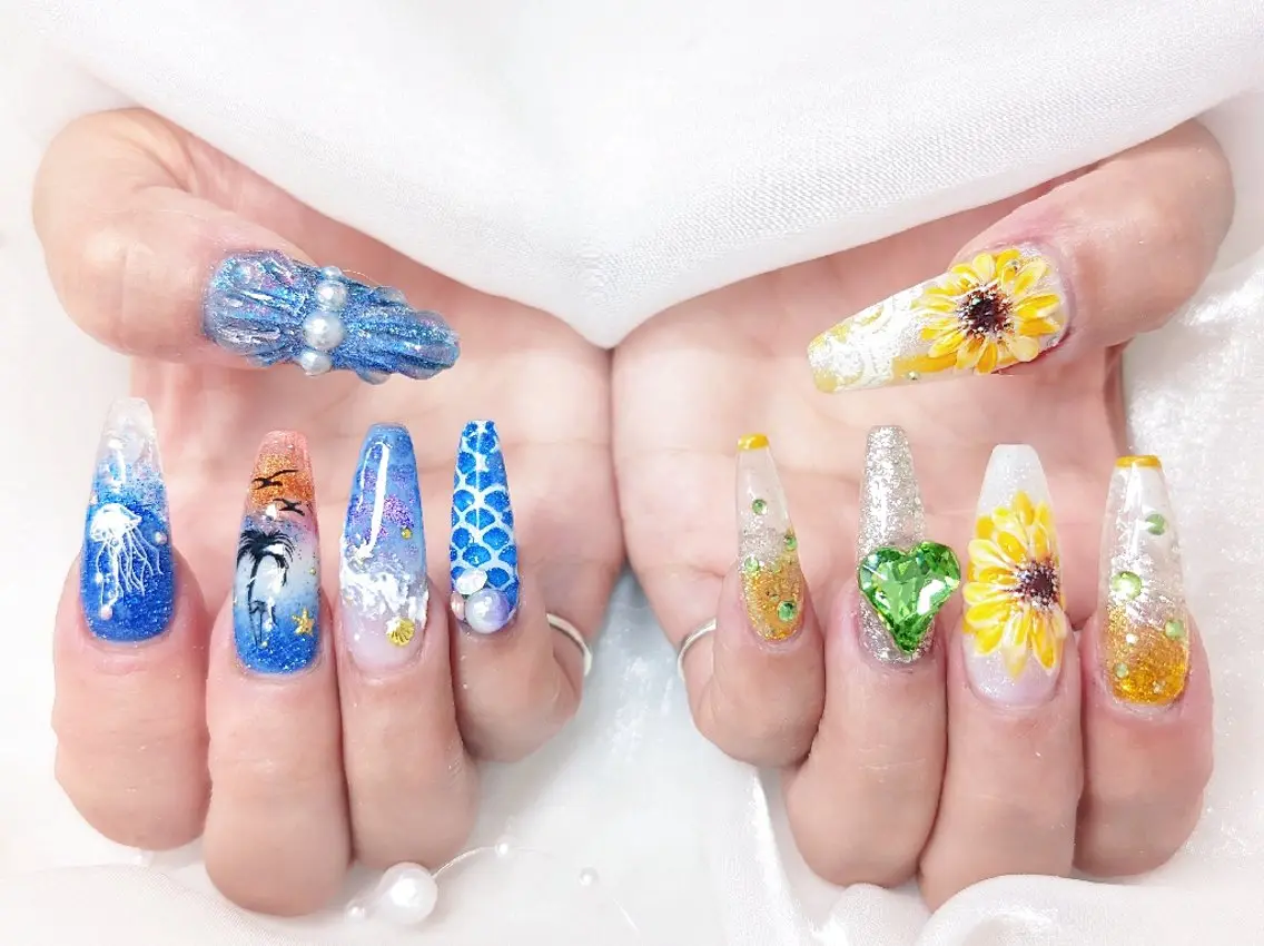 ネイル 長さ出し ジェルネイル キラキラネイル ラメ(グリッター) ニュアンスネイル Chouette Nailのネイルデザイン