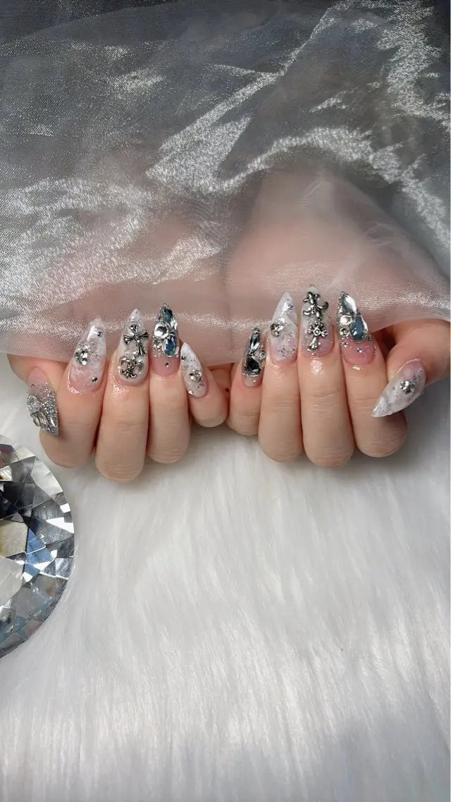 ネイル ハンドネイル Kayo 💅のネイルデザイン