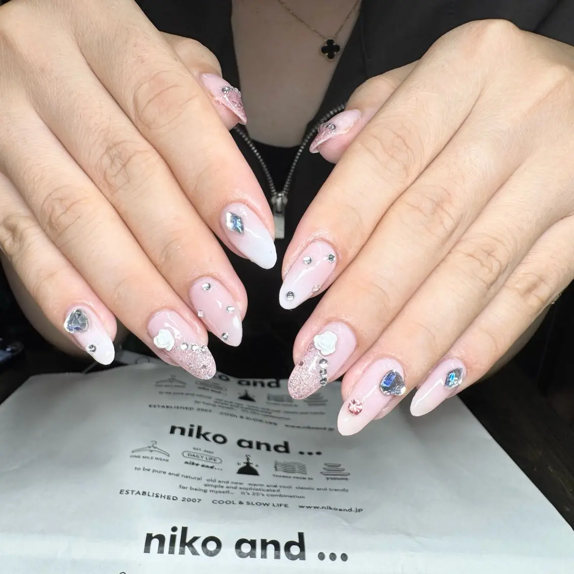 ネイル アートネイル HAPI NAILSのネイルデザイン