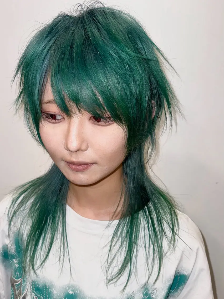 ショート カラー ハイトーンカラー ハッシュカット レイヤーカット ウルフカット カット ヘアカラー トリートメント ハイトーン/レイヤー /ウルフ⭐️永田⭐️のヘアスタイル