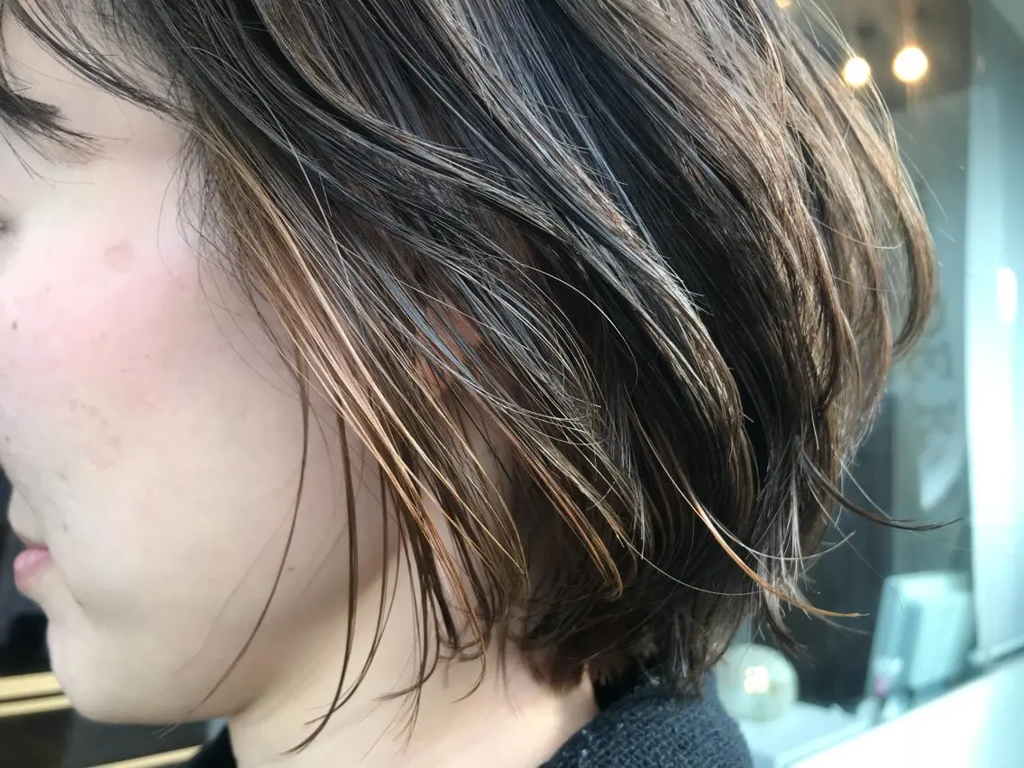 ショート カラー ヘアアレンジ マツエク・マツパ ブリーチ デザインカラー インナーカラー ナチュラル ボブ カット ヘアカラー トリートメント Kawaguchi Arisaのヘアスタイル