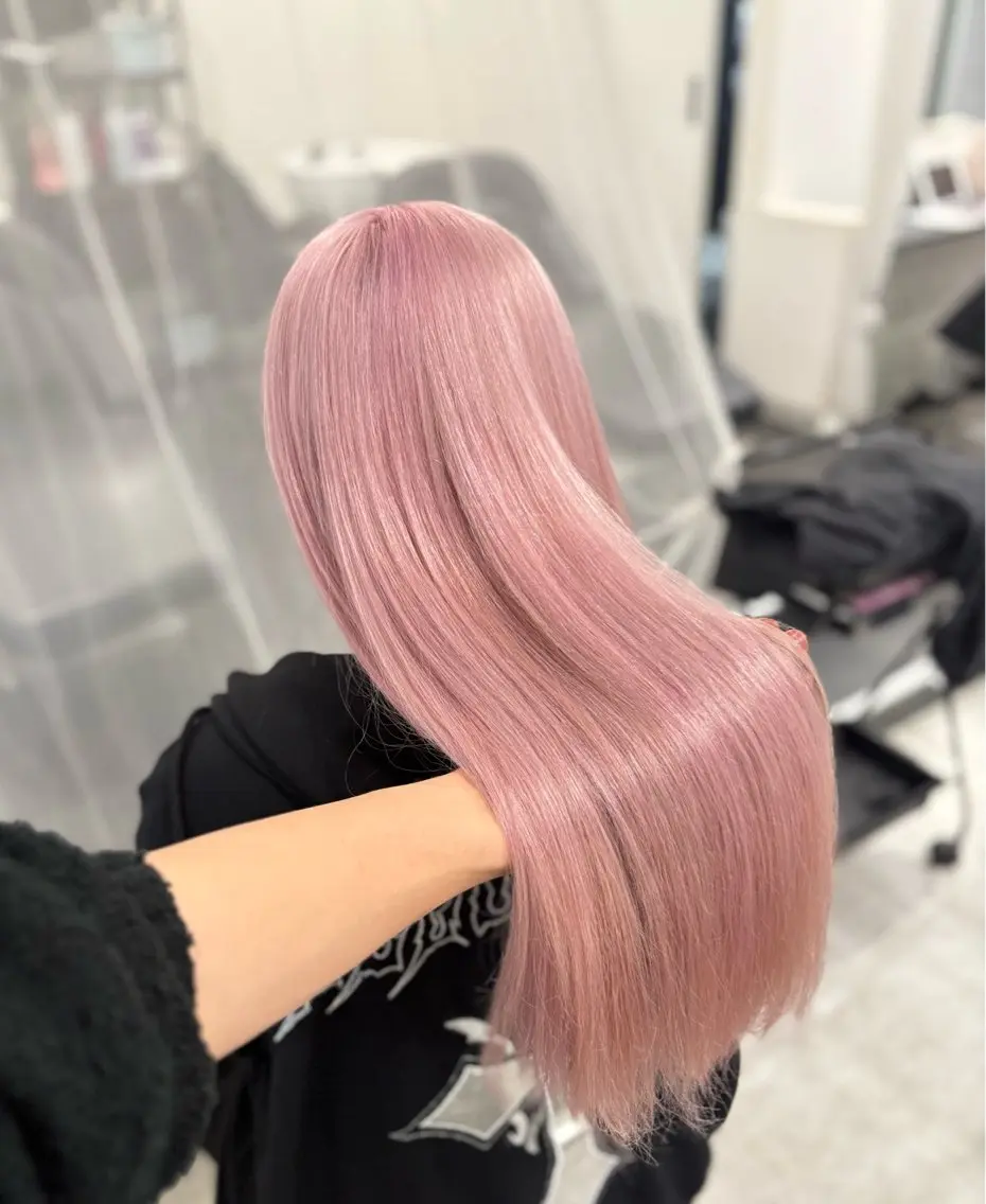 【5月限定】2回ケアブリーチ＋カラー＋艶トリートメントの写真