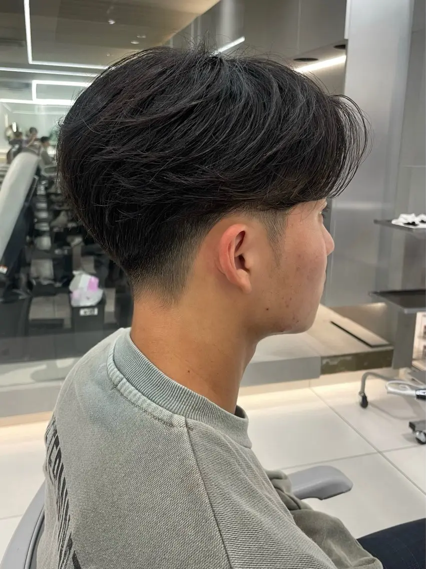 ショート メンズ センターパート カット センターパート/ マッシュ 小野 樹のヘアスタイル