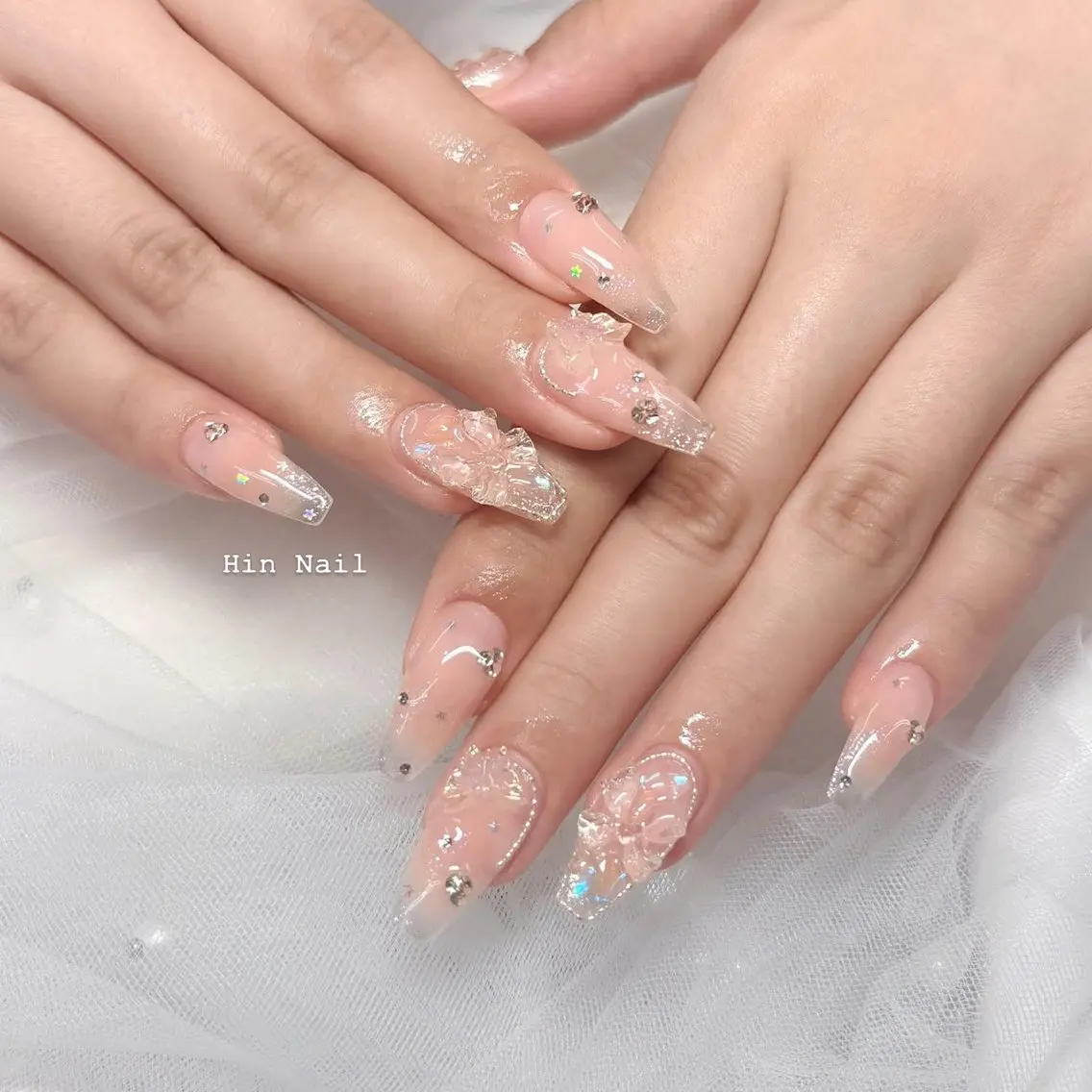 ネイル ハンドネイル HIN NAILのネイルデザイン