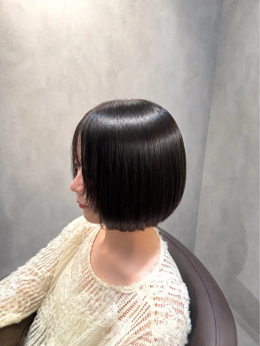 ミディアム ボブレイヤー ボブ 顔まわりレイヤー 顔周りカット レイヤーカット Dico💫 こーうんのヘアスタイル