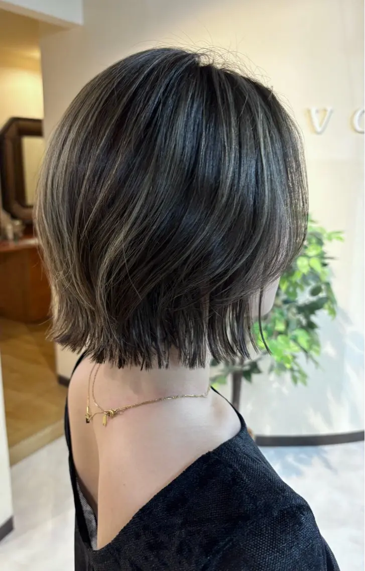 ショート ハイライト 宮本 いぶきのヘアスタイル