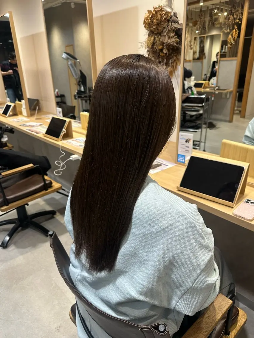 ロング カラー ブラウンカラー ヘアカラー 松尾 麗実のヘアスタイル