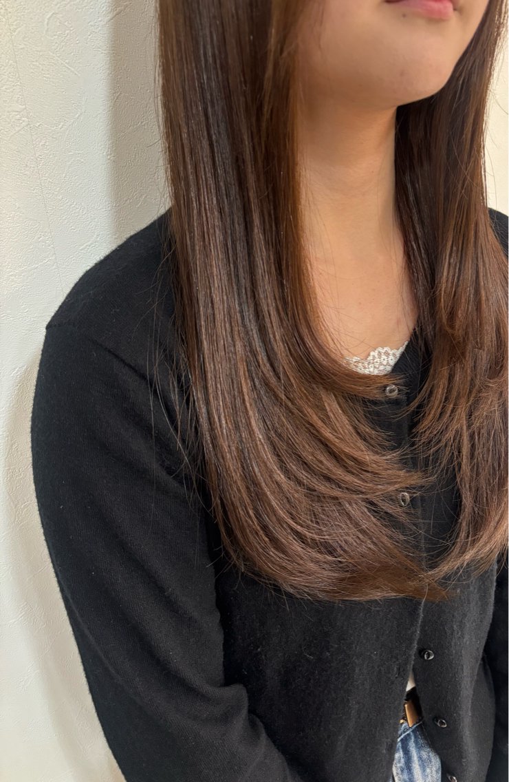 ロング カラー アッシュ 透明感カラー レイヤーカット カット ヘアカラー Ifh本店 塩原安美香のヘアスタイル