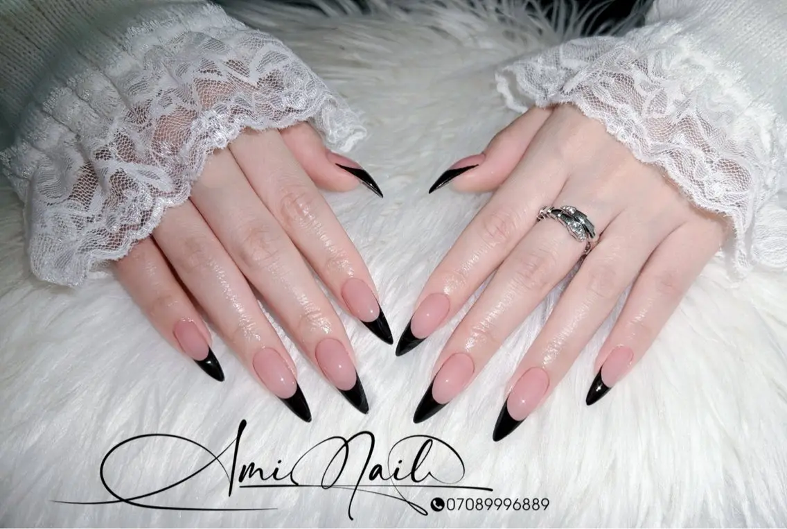 ネイル Ami Nailsのネイルデザイン