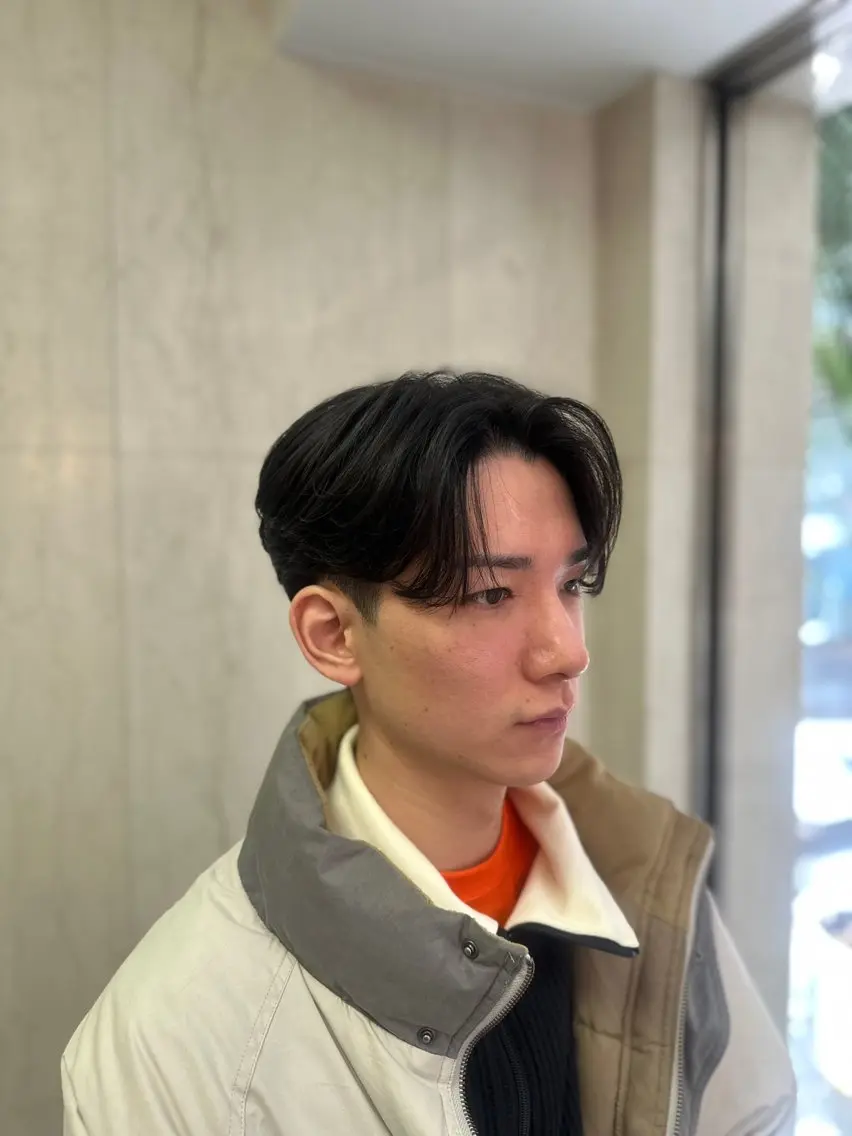 【新店舗オープン記念価格24,200円→ 16,940円】メンズカット+曲がる縮毛の写真