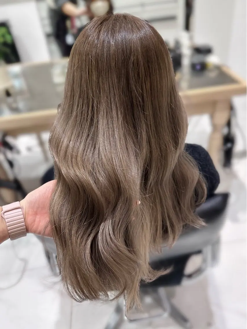 ロング ヘアカラー Rino🎀/盛れる 顔周りカット🪽✩のヘアスタイル