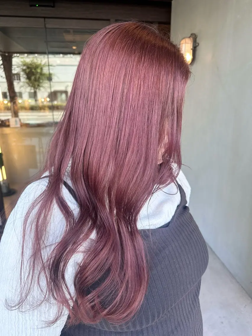 ロング カラー ヘアカラー ピンクカラー/ mana🎀のヘアスタイル
