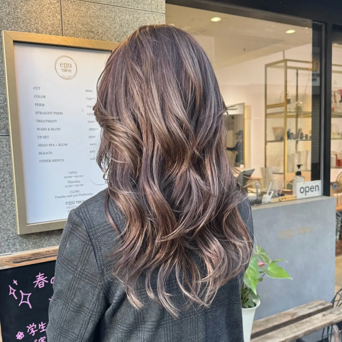 セミロング カラー ベージュカラー レイヤーカット ARISA 学芸大学/海外ヘアのヘアスタイル