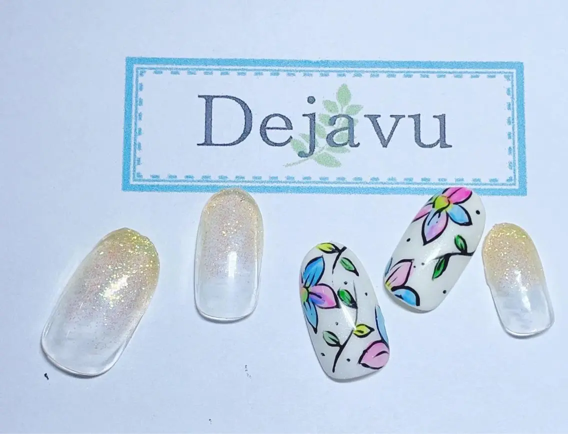 ネイル アートネイル 桜ネイル フラワーネイル グラデーション 春ネイル ハンドネイル Nail salon Dejavu 🌿のネイルデザイン