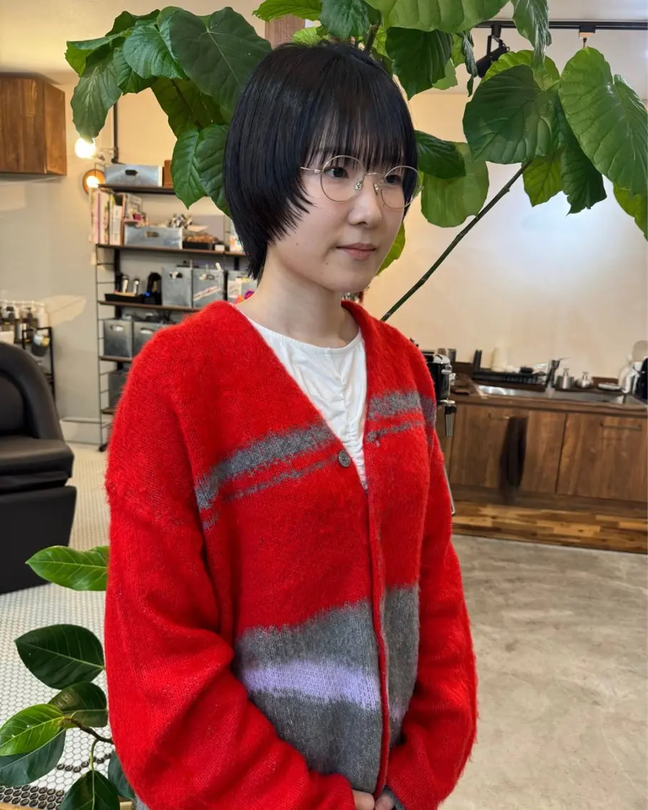 ショート 顔周りカット カット トリートメント (h)wim ウィムのヘアスタイル